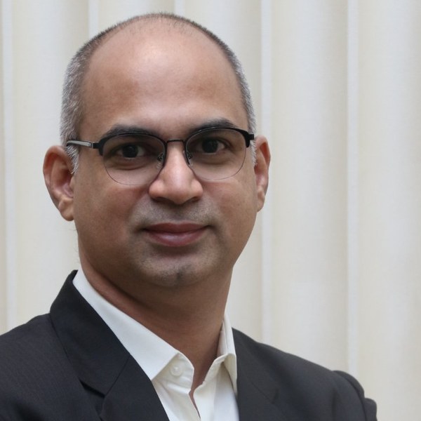 Sandeep Viswanathan, Founder and Director of CMOMates